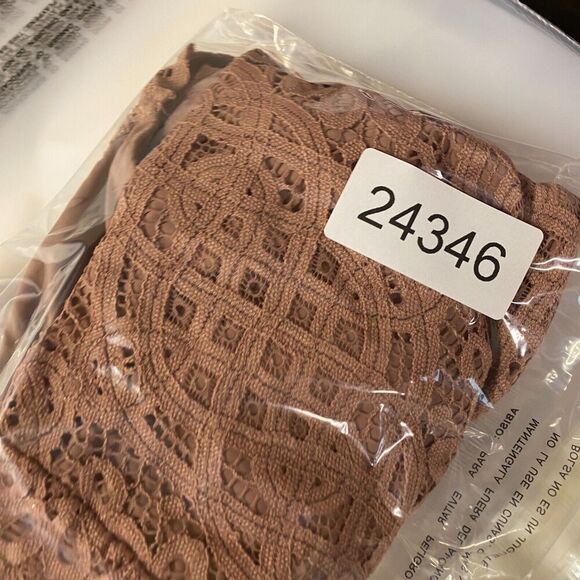 Auden. Bralette Bra Women 3X Plus Pink Geometric Lace Wireless Lined Pullover - Picture 7 of 7